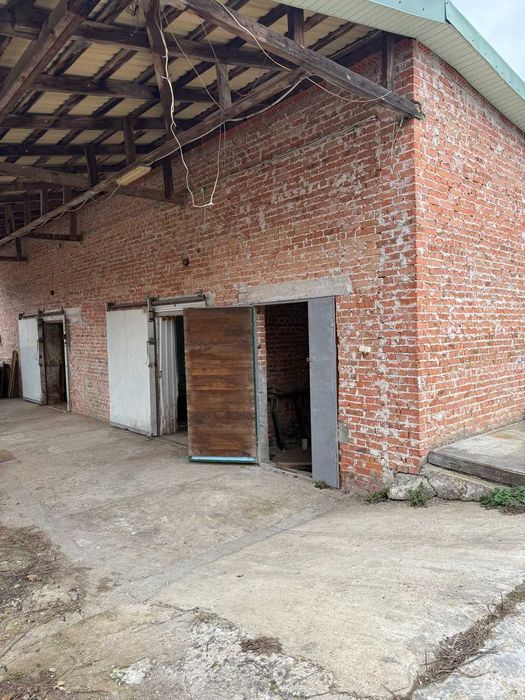 Виробничо-складське приміщення.База.Обладнання.