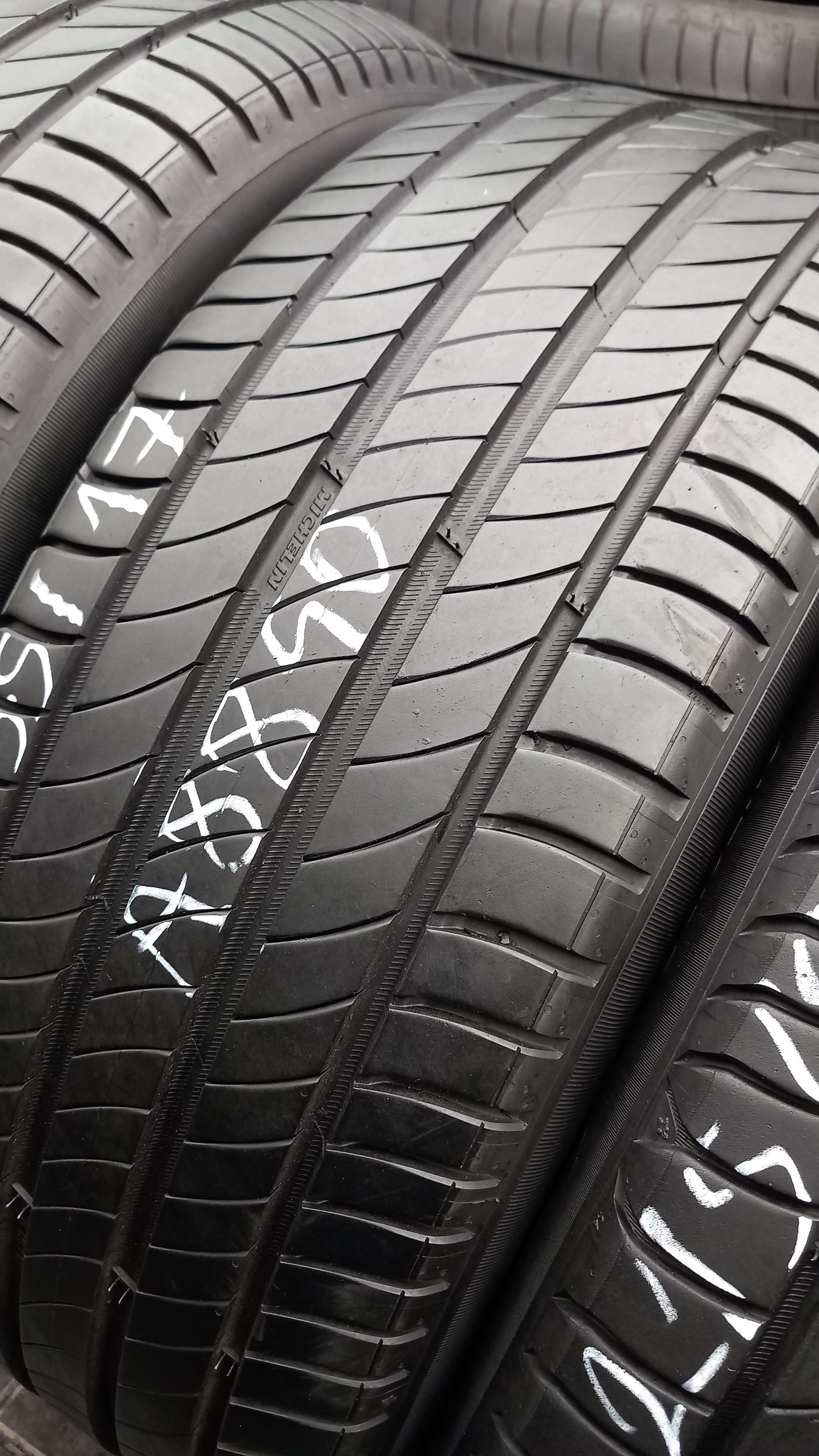 215/55/17 Michelin Primacy 4 S1 98W
