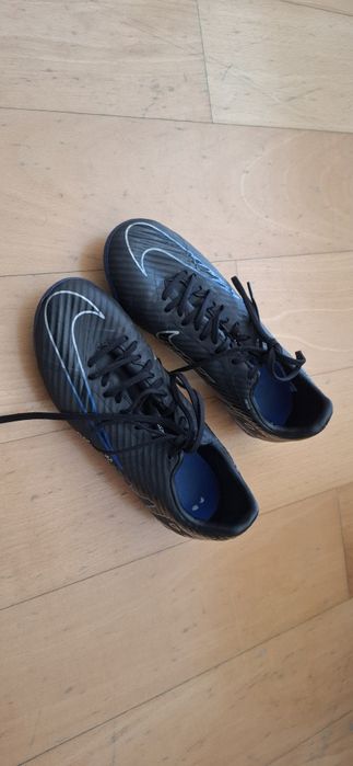 Chuteiras Nike Mercurial Vapor - tamanho 36