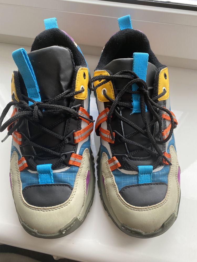 Кроссовки Zara 38 р.