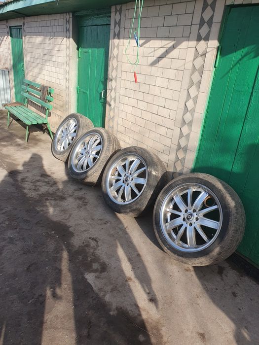 Литі диски Diewe Wheels Sogno R18 5x108 8 ET35 DIA72.1 Hyper Silver