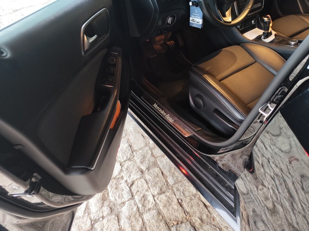 Mercedes A180 AMG nacional