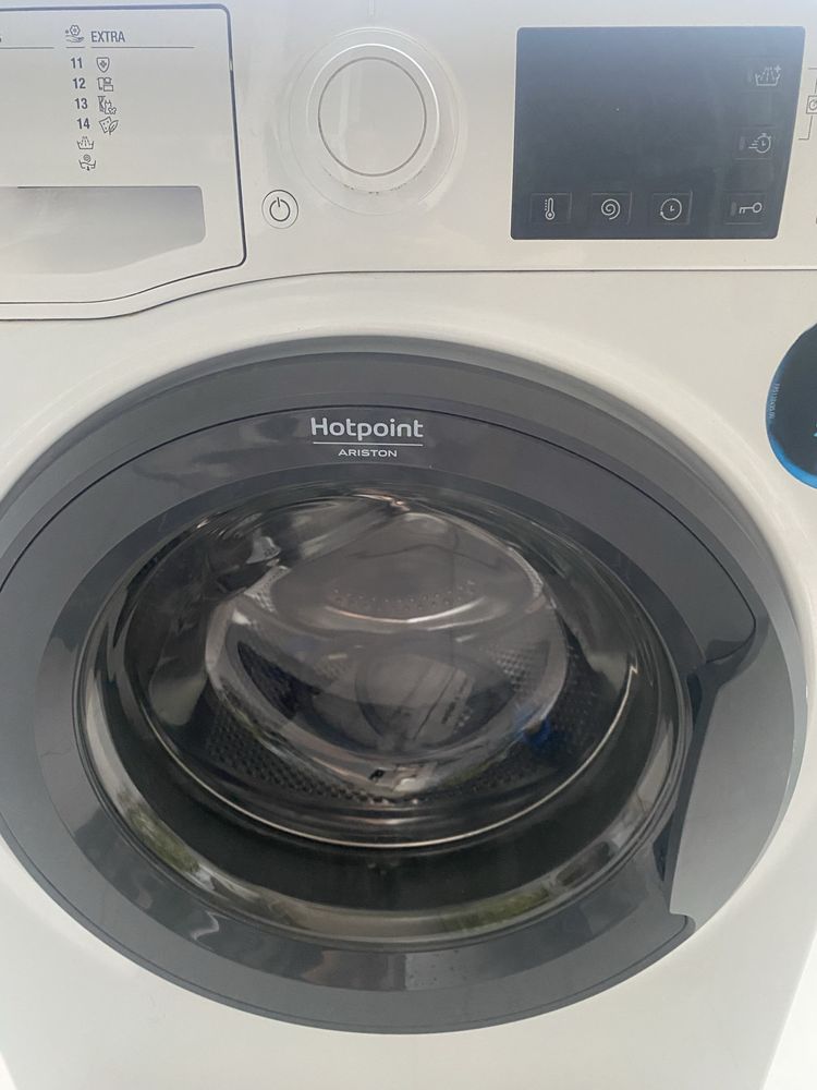 Maquina lavar roupa Hotpoint- Ariston