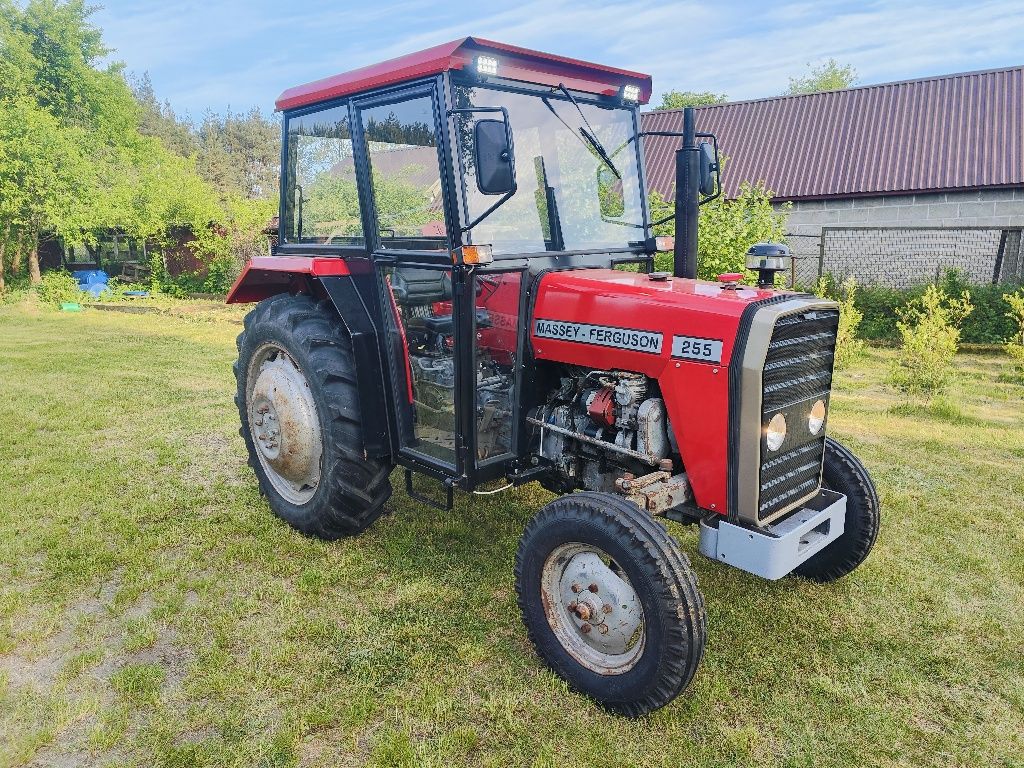 MF 255 Massey Ferguson ursus