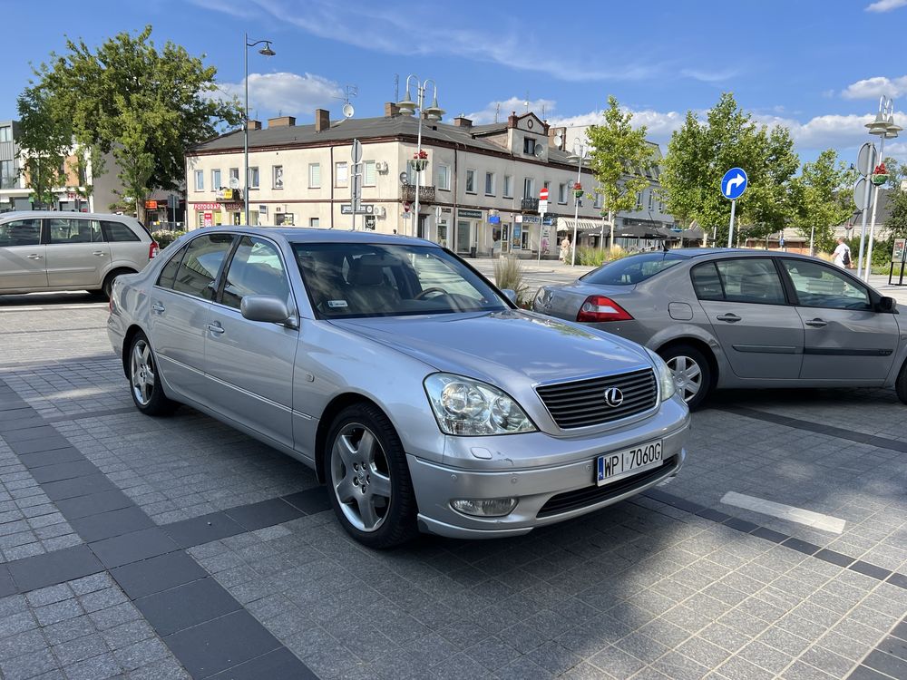 LEXUS LS 430  2001 roku