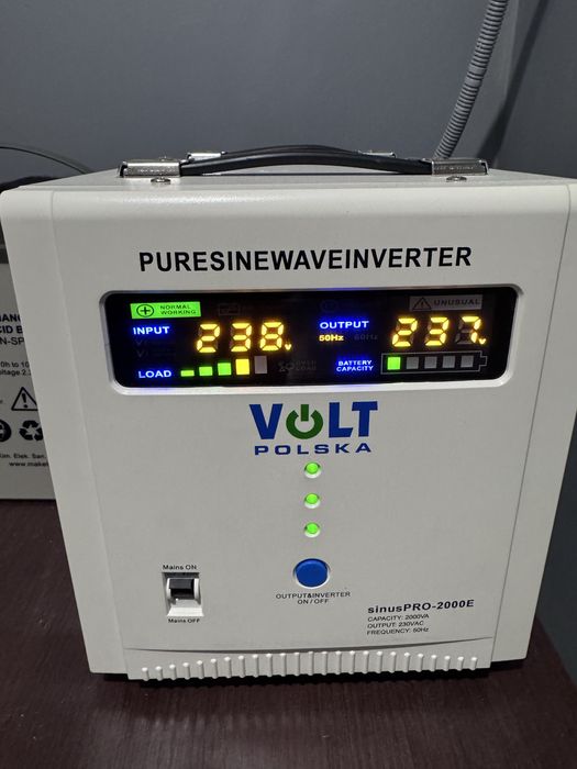 Система безперебійного живлення з аккумулятором