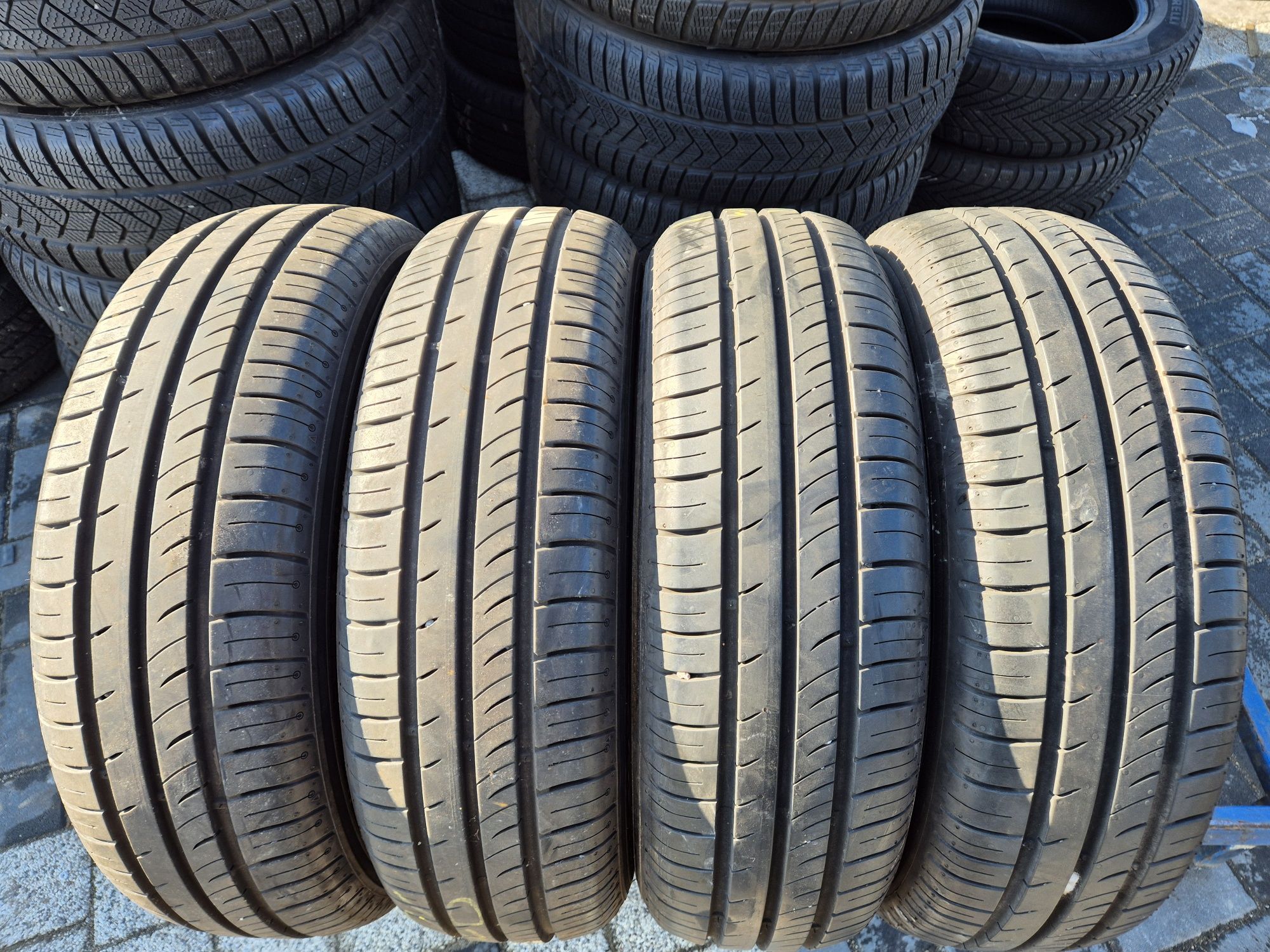 Kumho 185/65/15 rok 2020. 100%bieżnika jak nowe cena za 4szt letnie