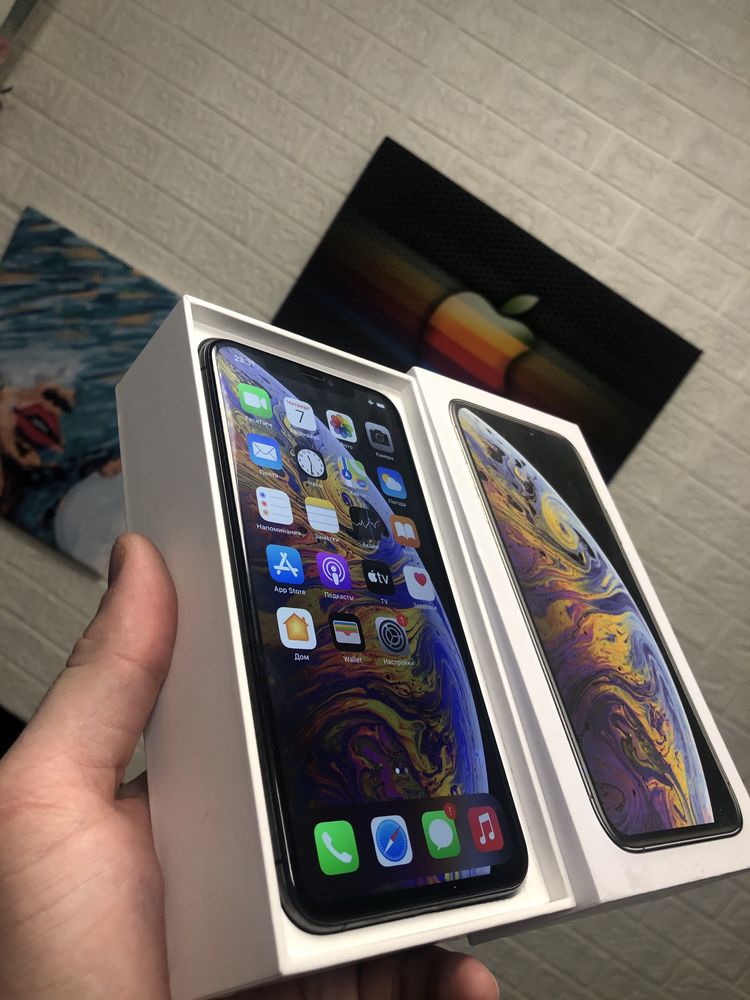 Продам Айфон iPhone XS Max 64Gb black neverlock батарея менялась