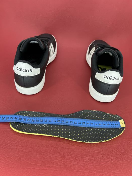 унісекс-кросівки Adidas Grand Court 2.0