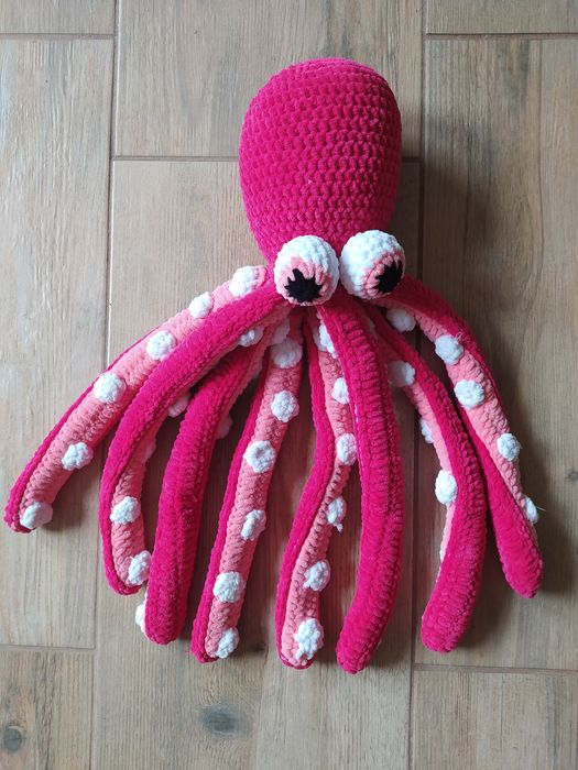 Ośmiornica maskotka przytulanka pluszak ośmiorniczka włóczka