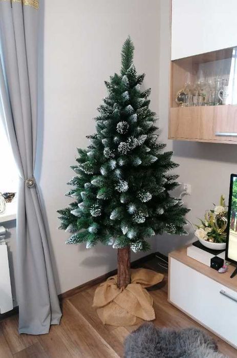 Choinka 180 cm nowa ośnieżona na pniu na święta