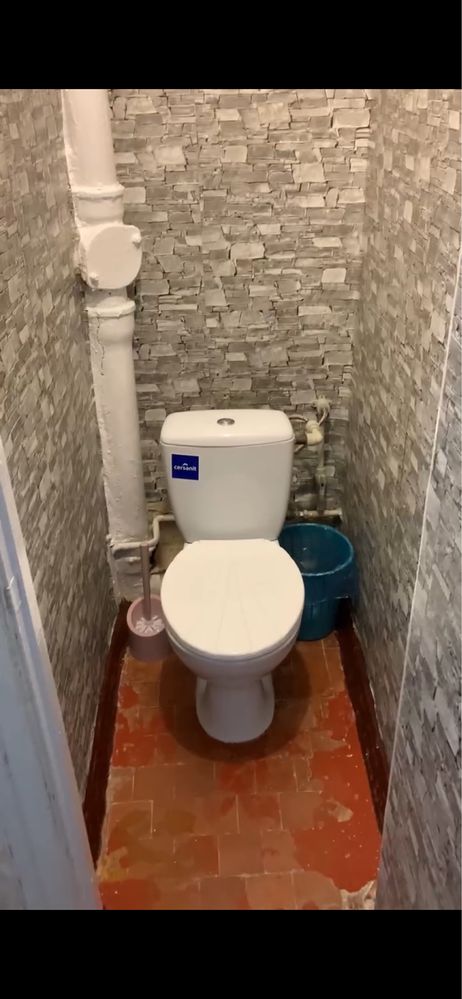 Продам 3-кімнатну квартиру в Макарові. Власник.