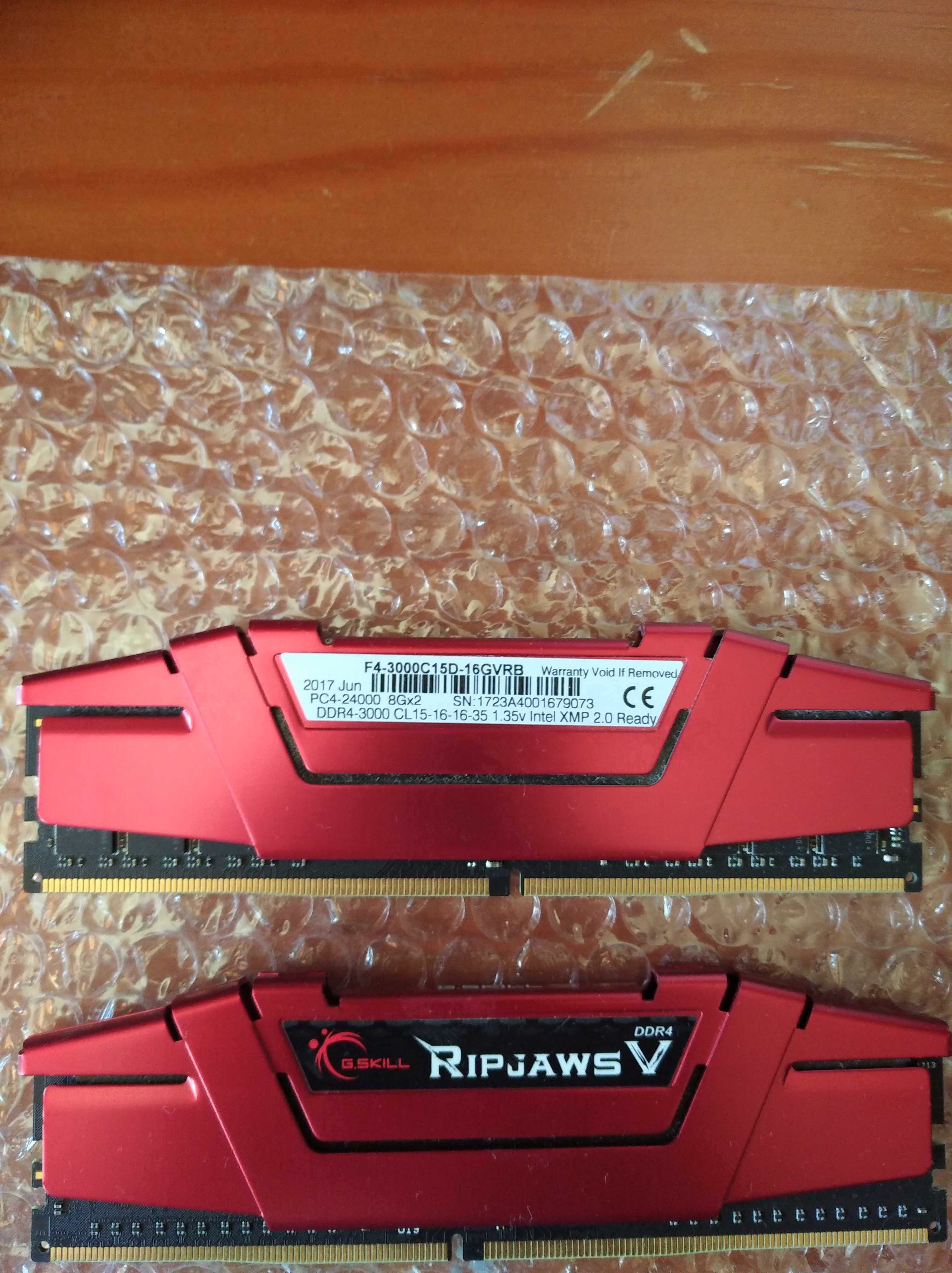 G.SKILL Ripjaws V Series 16GB (2 x 8GB)  (F4-3000C15D-16GVRB)