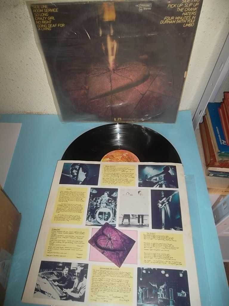 3 DISCOS LP - Fischer-Z, Soft Machine, Camel.