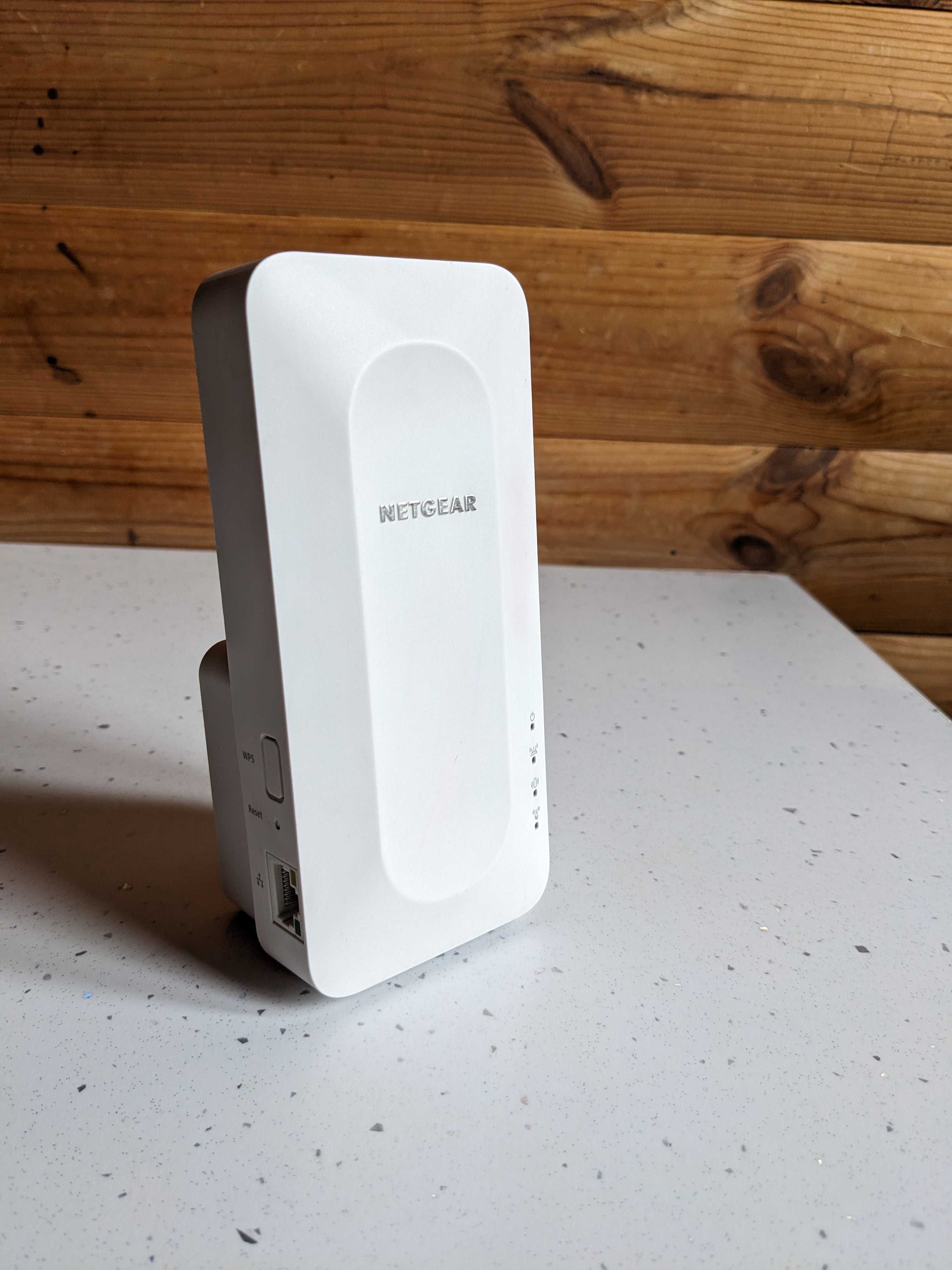 Netgear EAX15 WiFi 6 Mesh Extender
