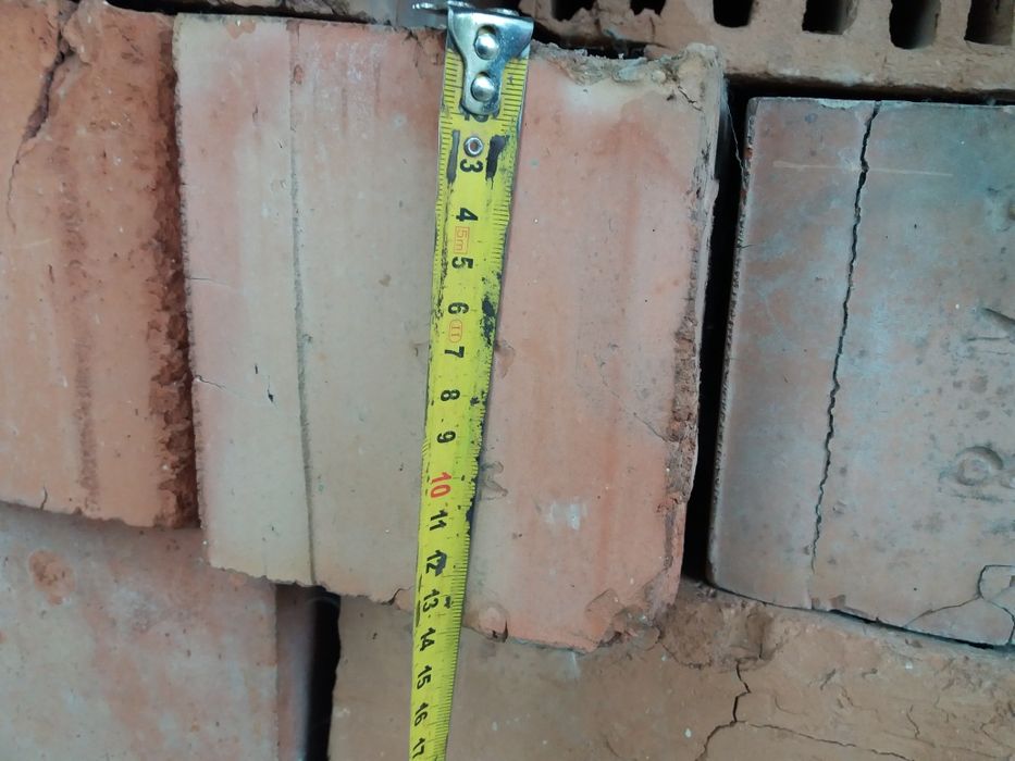 Продам керамічну цеглу