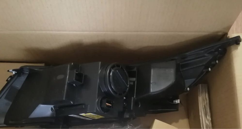 Продам фару, продам фару chevrolet volt 1
