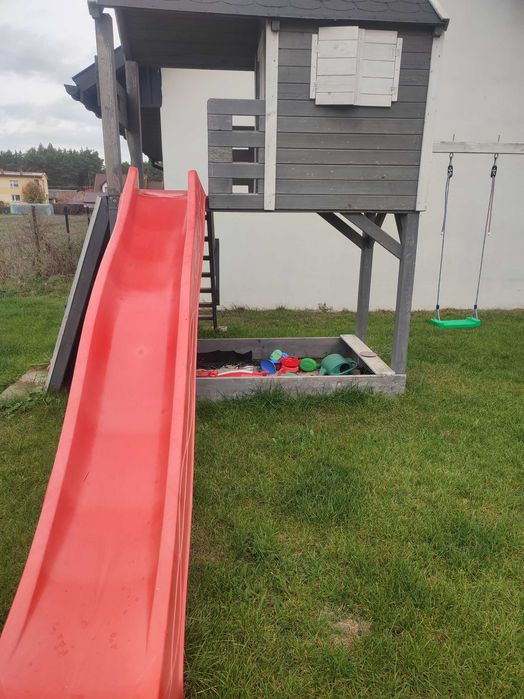 Domek drewniany dla dzieci