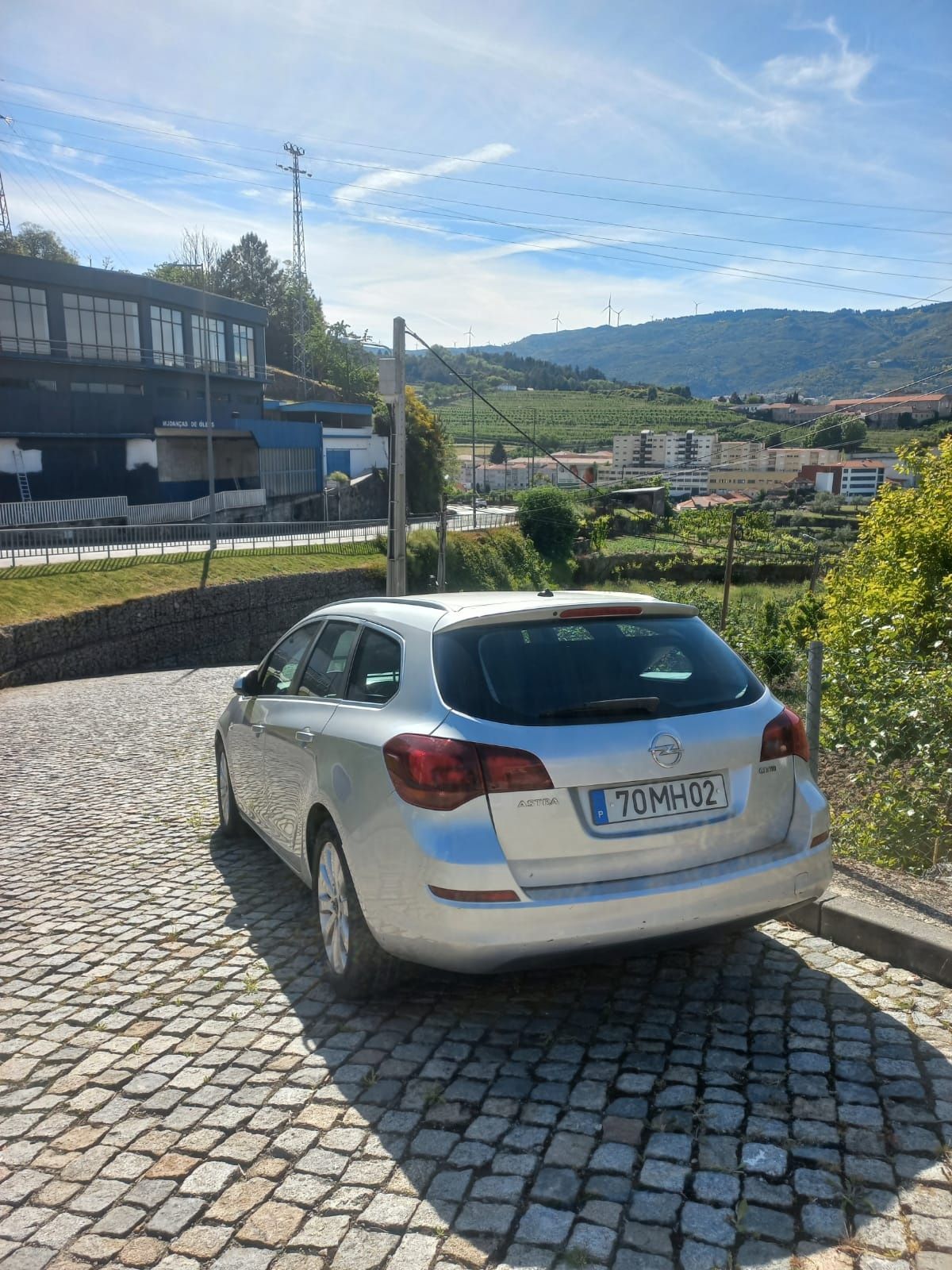 Opel Astra Sports Tourer Cinzento