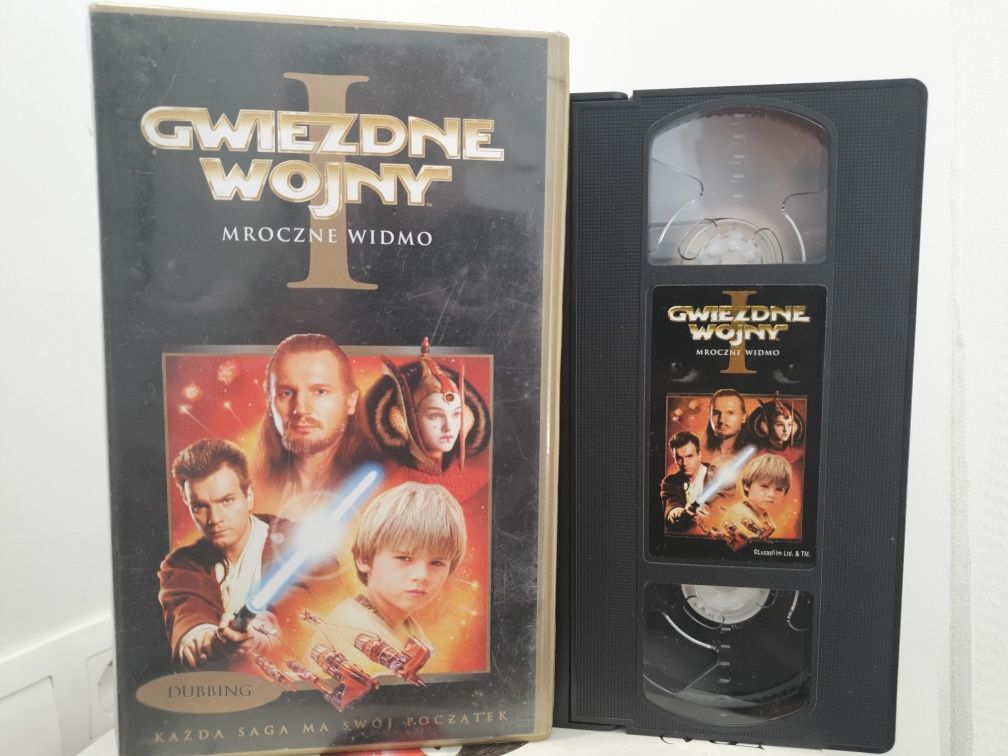 Film Gwiezdne Wojny Mroczne Widmo na kasecie video VHS