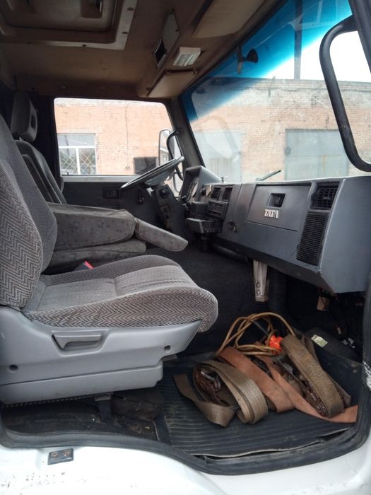 Евакуатор Тата LPT 613