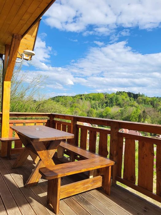 Sielanka-Domki Całoroczne z Kominkiem Jacuzzi Sauna Bezmiechowa