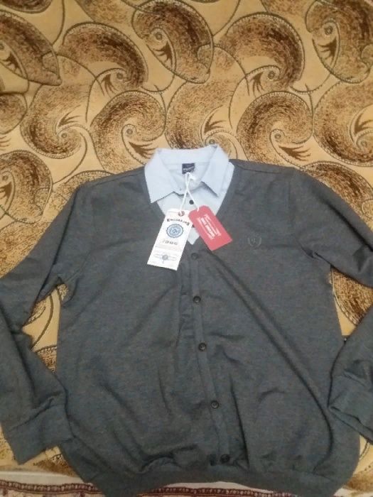 Продам свитера