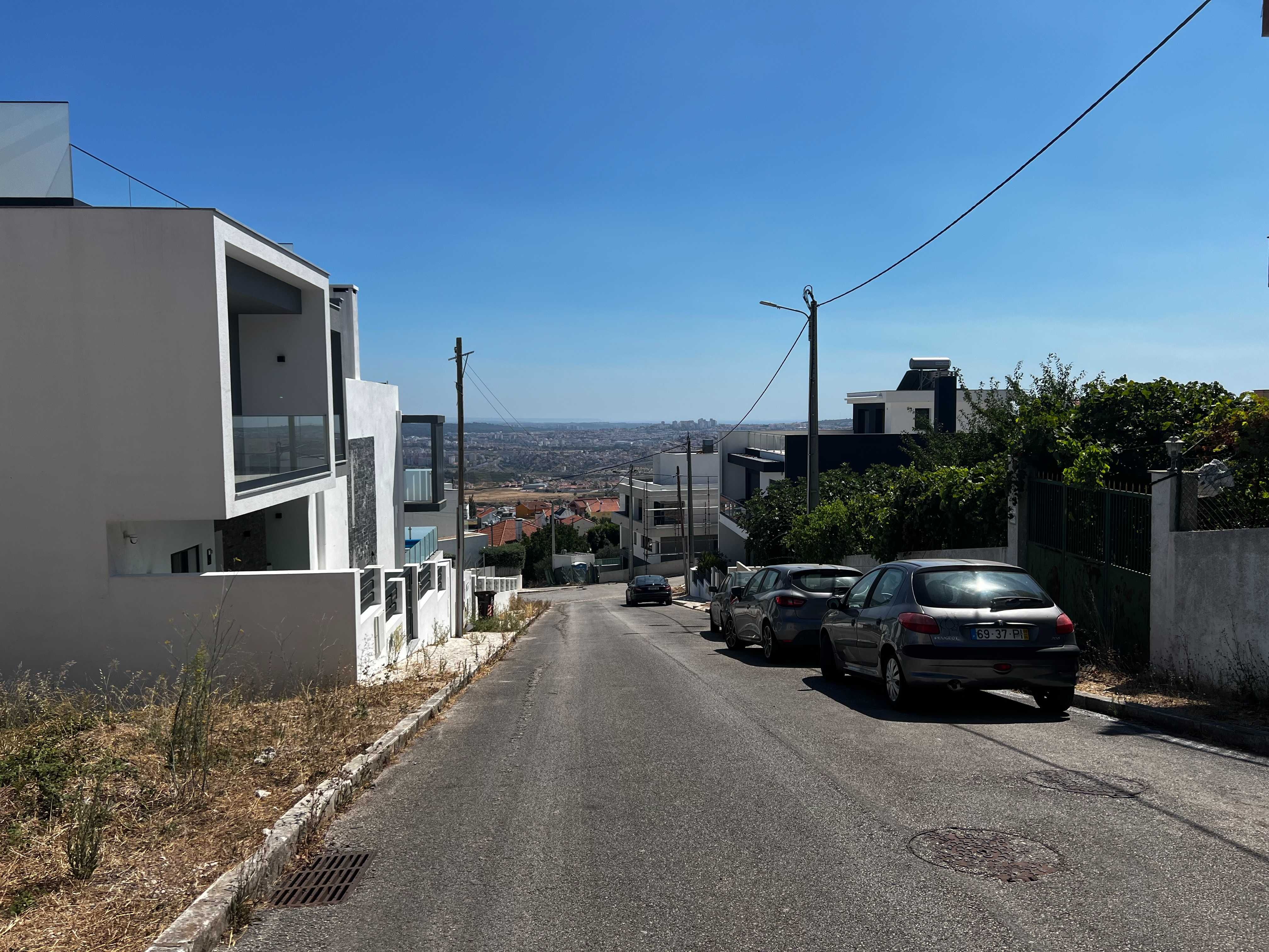 Terreno Urbano Com 2 Frentes e Vista Única
