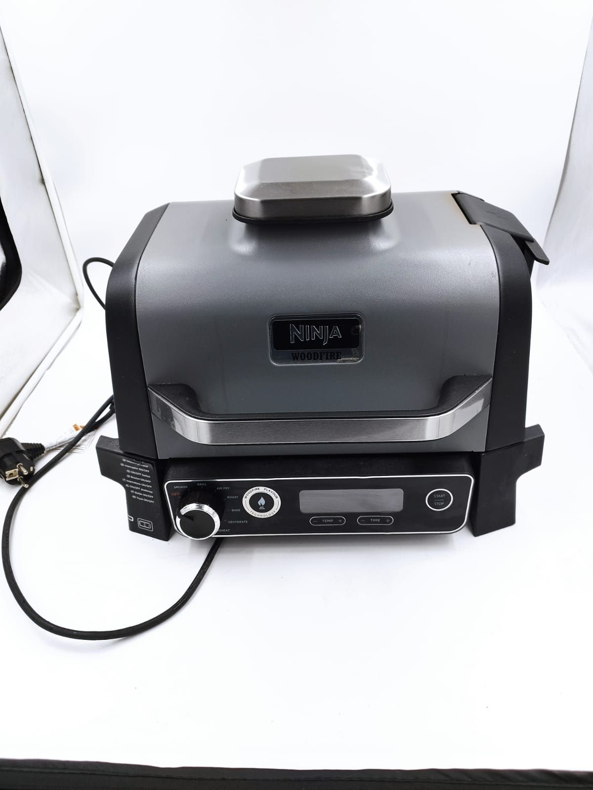 Ninja Woodfire grill elektryczny OG701EU