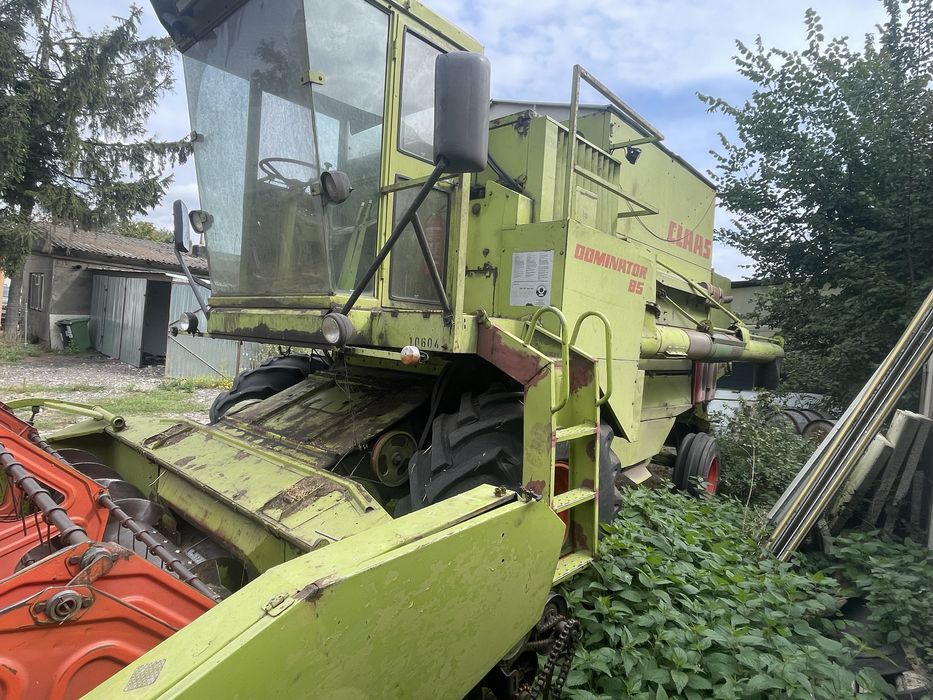 Claas dominator 85