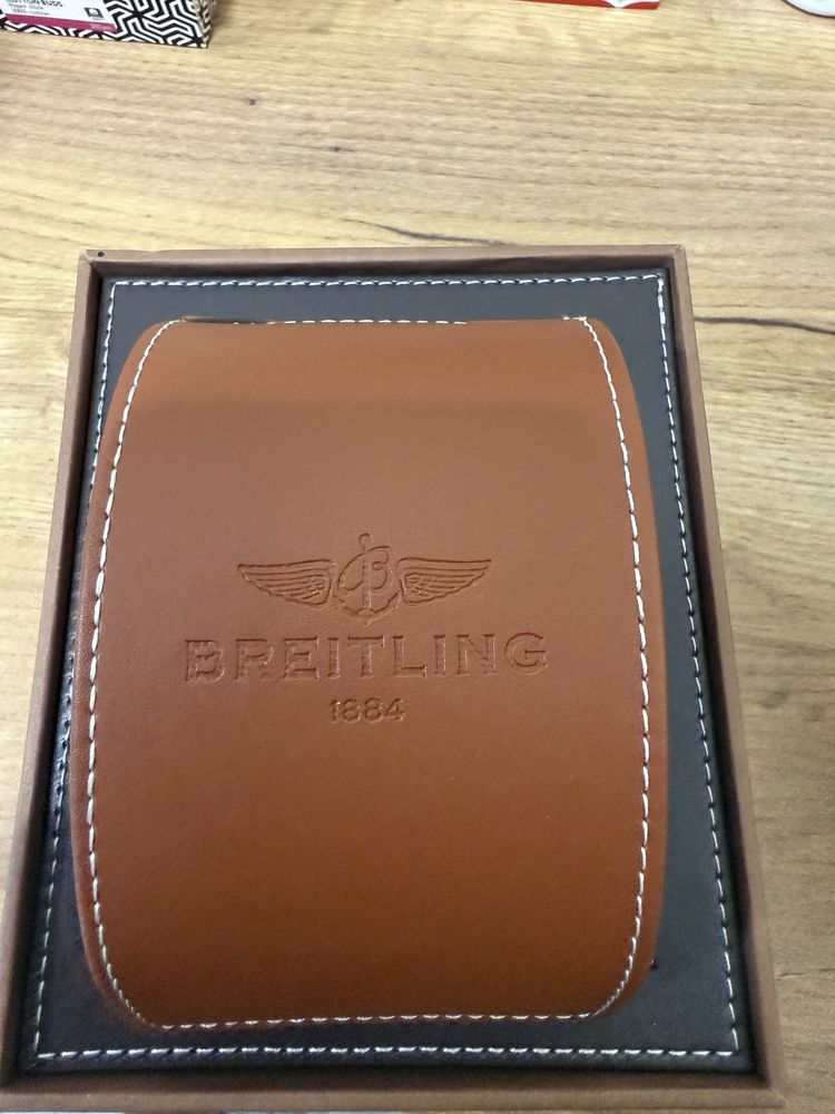 Часы BREITLING состояние новых