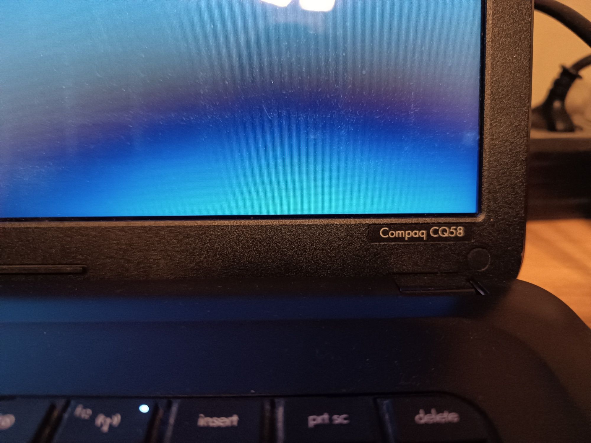 Laptop HP compaq CQ58