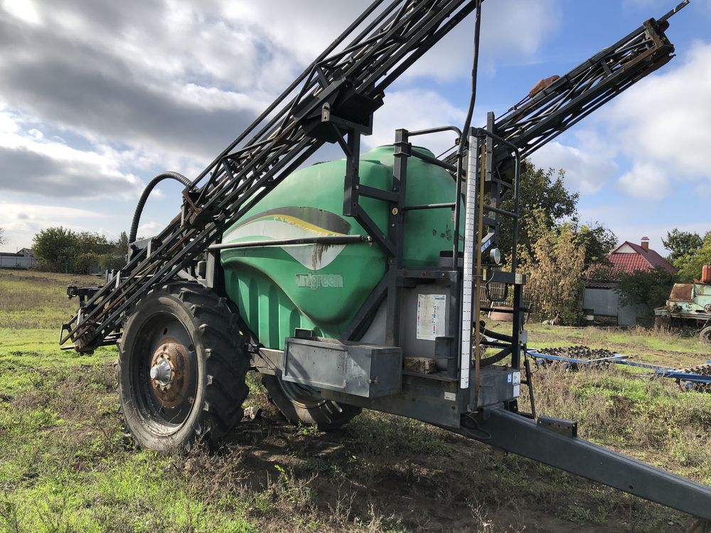 Продам обприскувач  Unigreen Campo