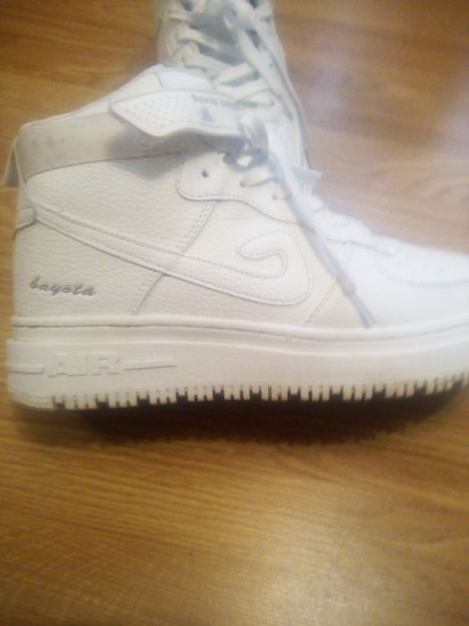 Чоловічі зимові кросівки