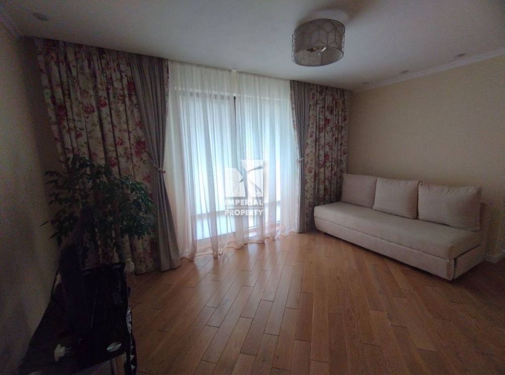 Продажа функціонально будинка ! З великою ділянкою !