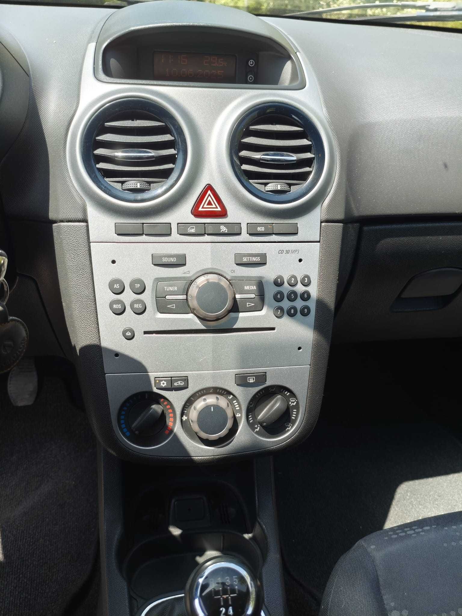 Opel Corsa 1.2  Gasolina com 83.000 Km