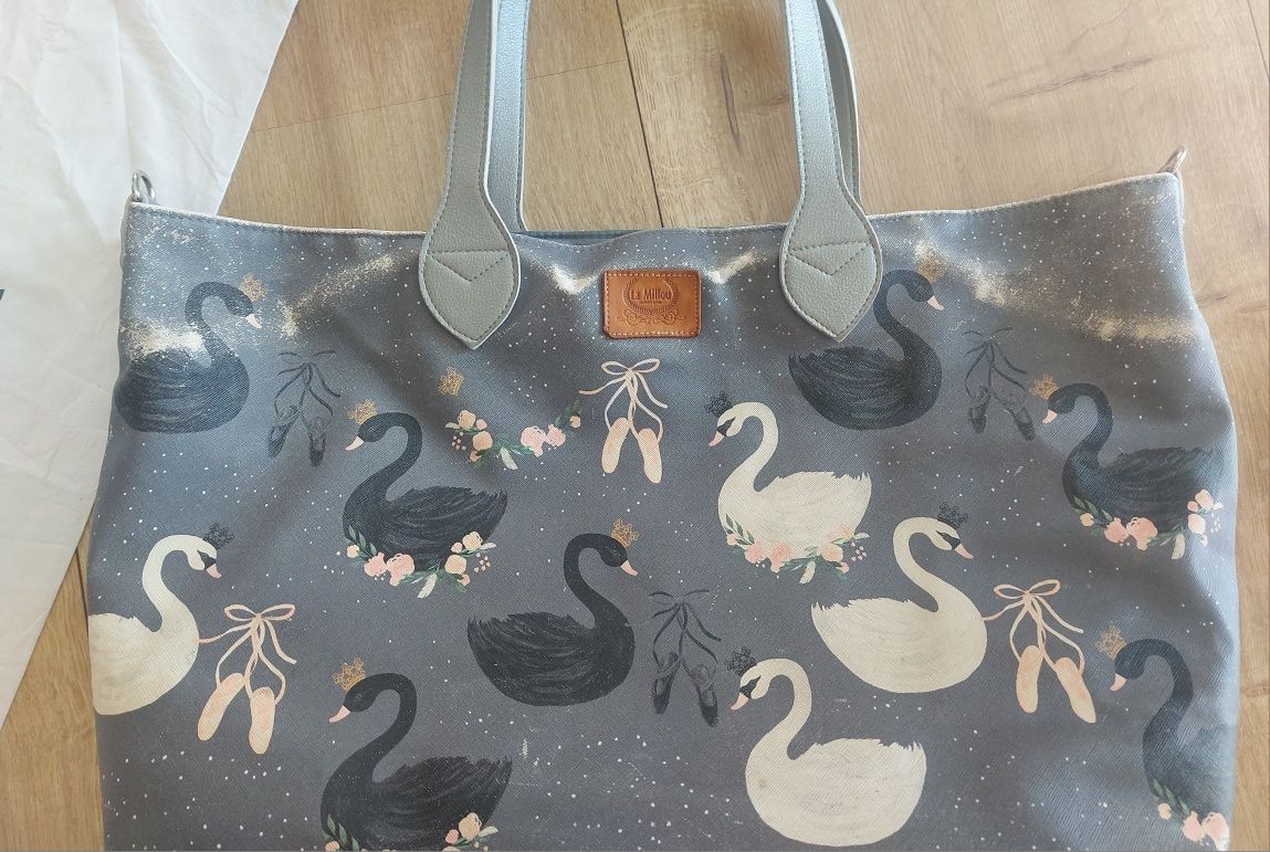 Torba LaMillou Feeria rozmiar M z saszetką Black Swan
