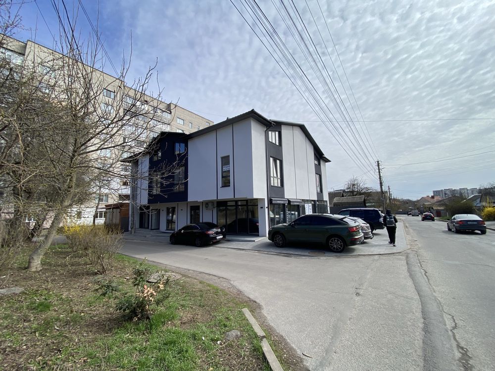 Продам приміщення під комерцію на Вишеньці