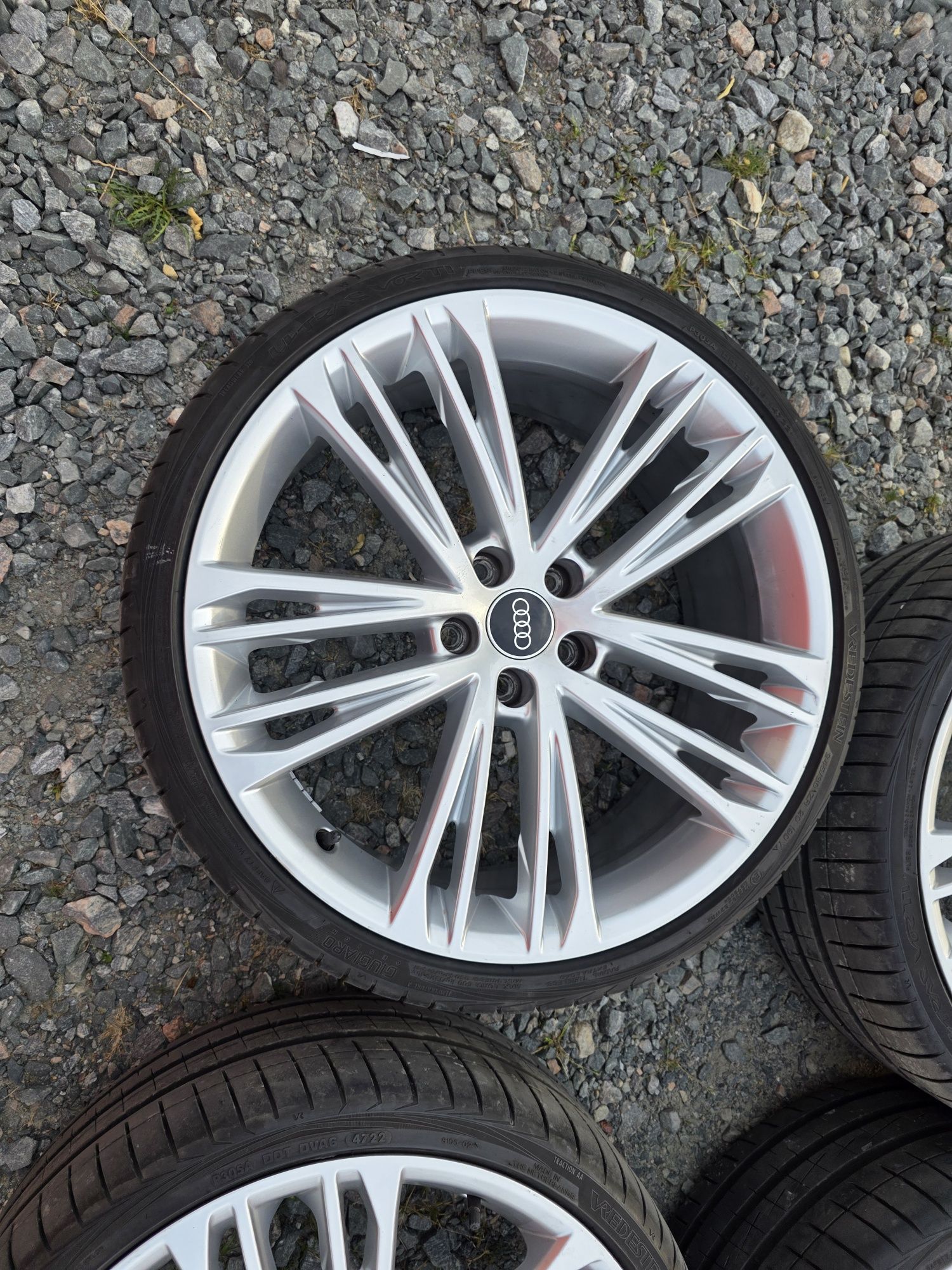 Kola letnie Audi A4 B9 245/30R20 Vredestein S-line