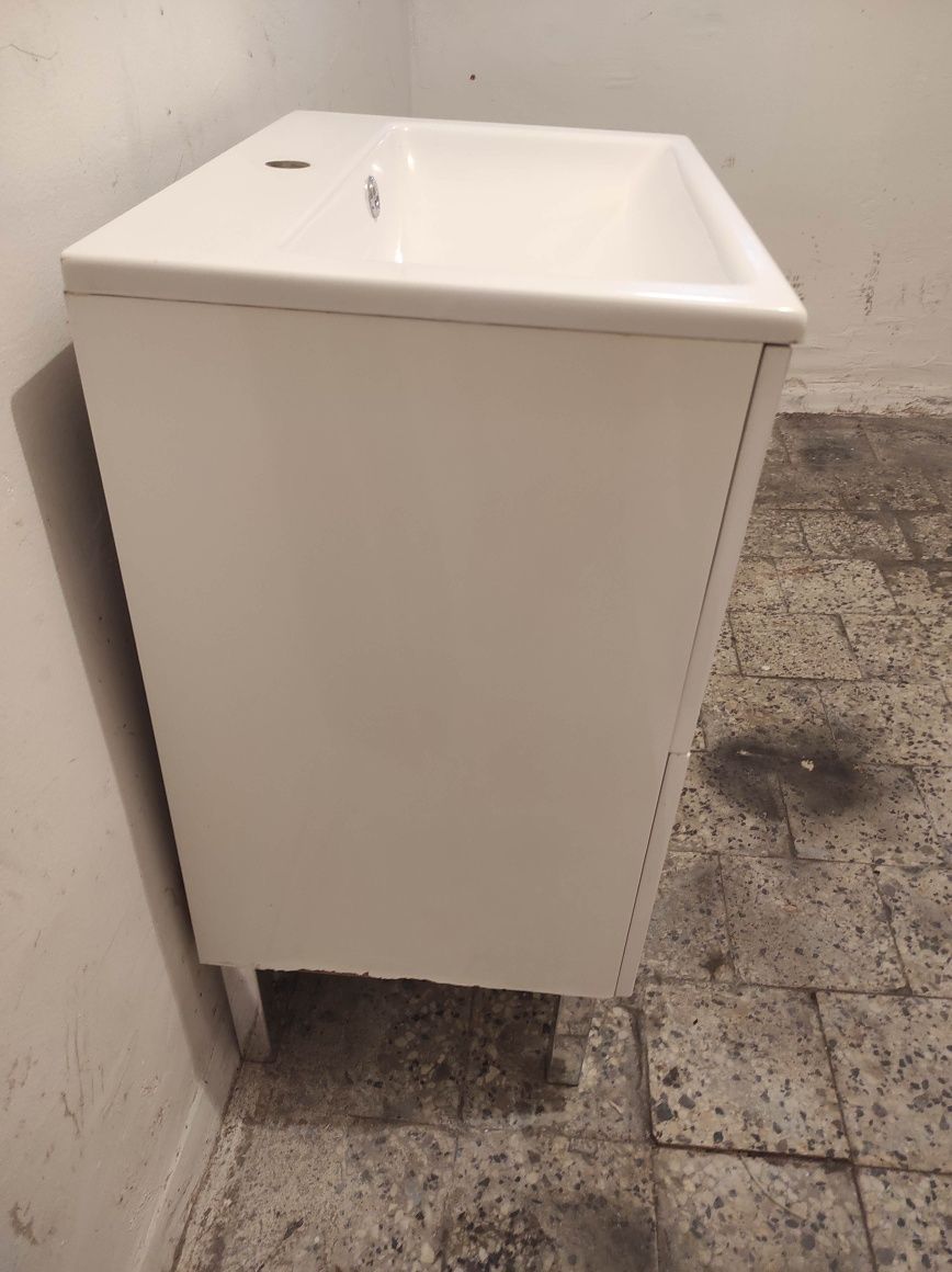 Umywalka 42x60 szafka gratis