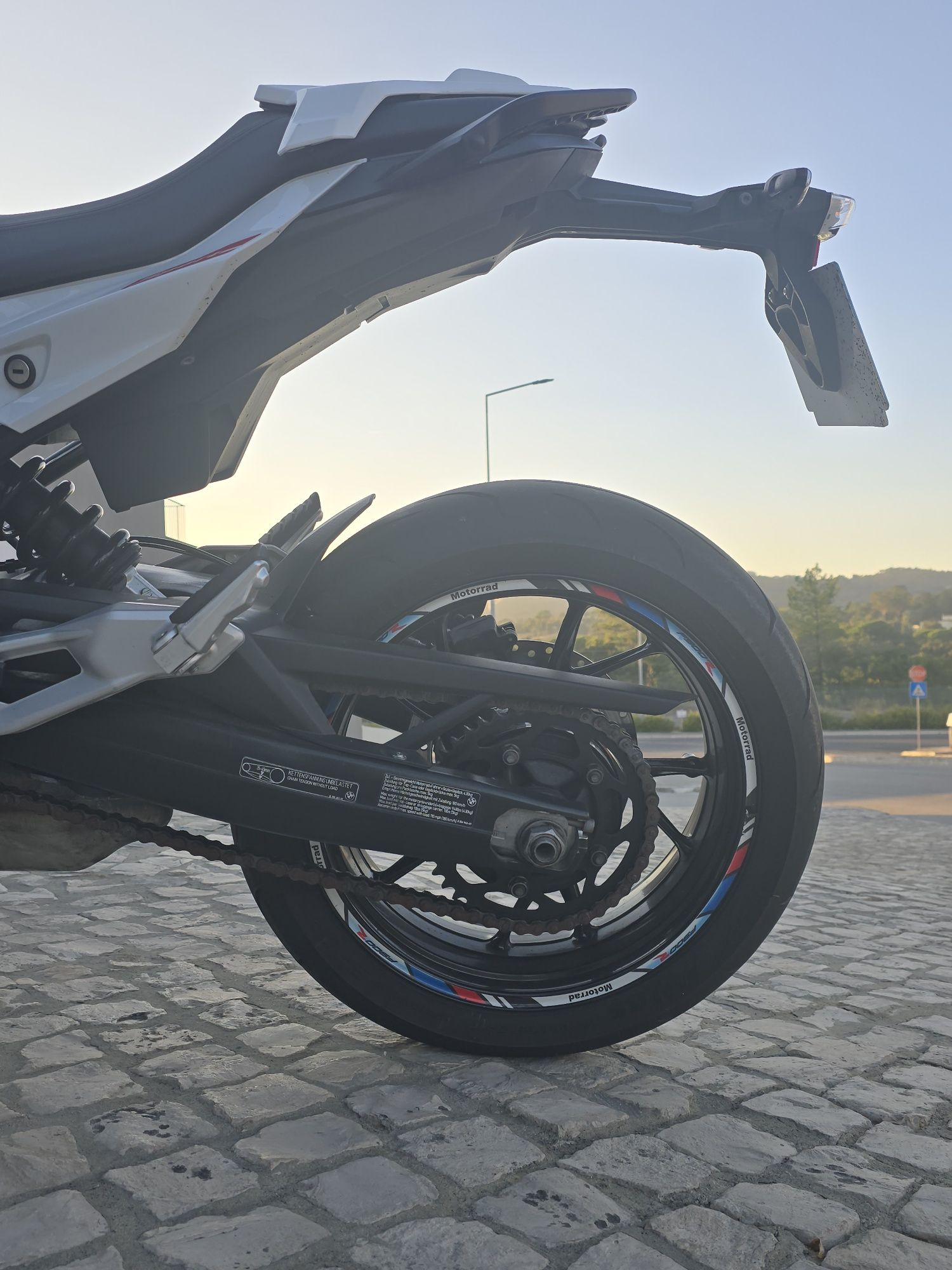 Bmw f900r 2024..