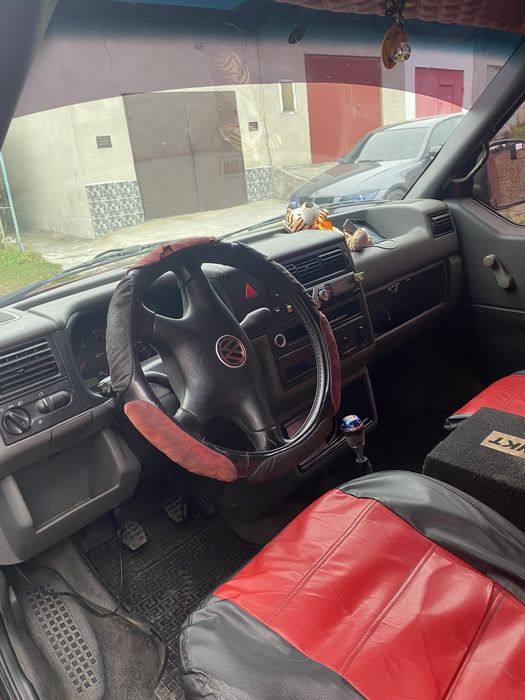 Продам машину в гарному механічному стані