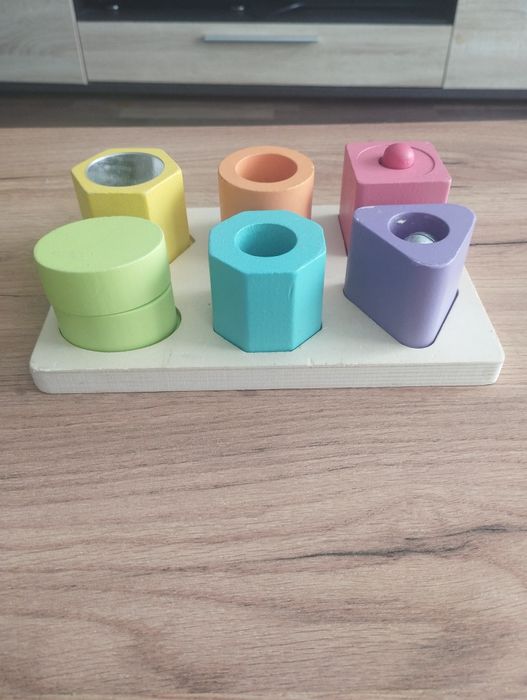 Zabawka drewniana klocki