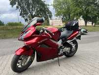 Honda VFR800 z ABS, po serwisie, nowe opony,49k przebieg