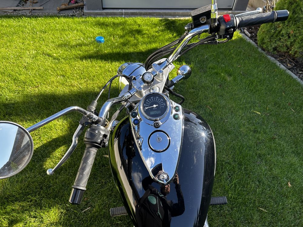 Suzuki Intruder 125