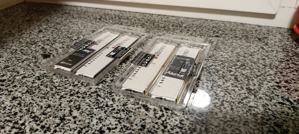 Нова оперативна пам'ять KINGSTON EXPO DDR5 6000MHz 4x32GB CL36