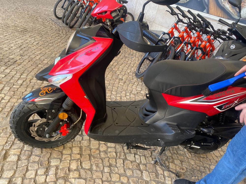 Sum symphony 50 Cc otimo estado