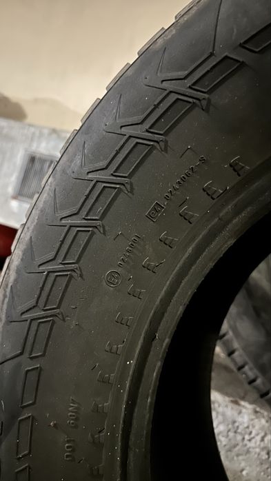 Продам зимнюю резину с крузака