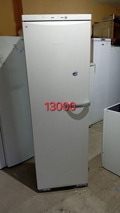 Морозильна камера Електролюкс суха замор.