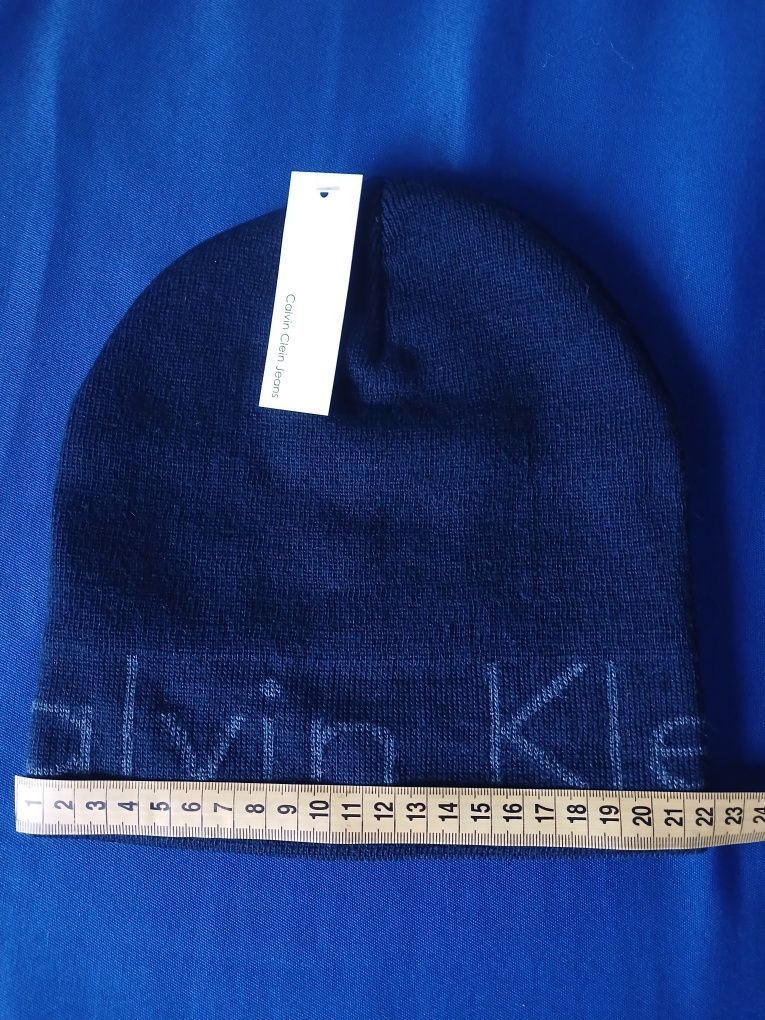 ШАПКА і ШАРФ Calvin Klein.Теплий комплект,всередені фліс.Уніку